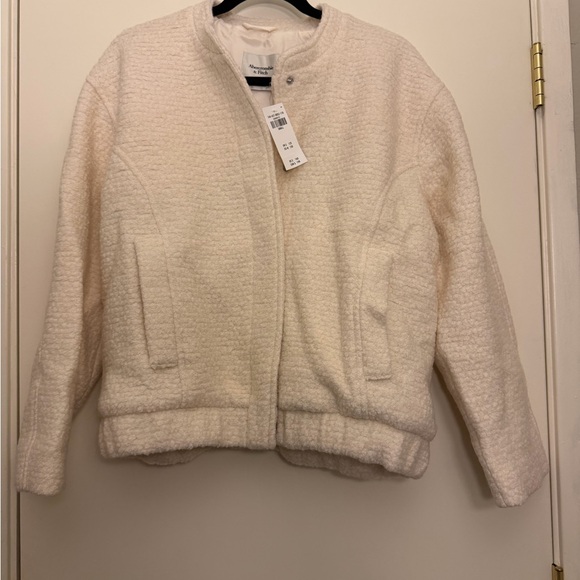 Abercrombie & Fitch Wool-Blend Bomber Jacket - Picture 7 of 9